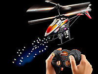 ; Helikopter mit Seifen-Wasserbehältern Helikopter mit Seifen-Wasserbehältern 